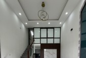 Cho thuê nhà riêng 2 tầng tại Lê Trọng Tấn, Định Công, Hoàng Mai 40m2, FUll nội thất, 9 Triệu